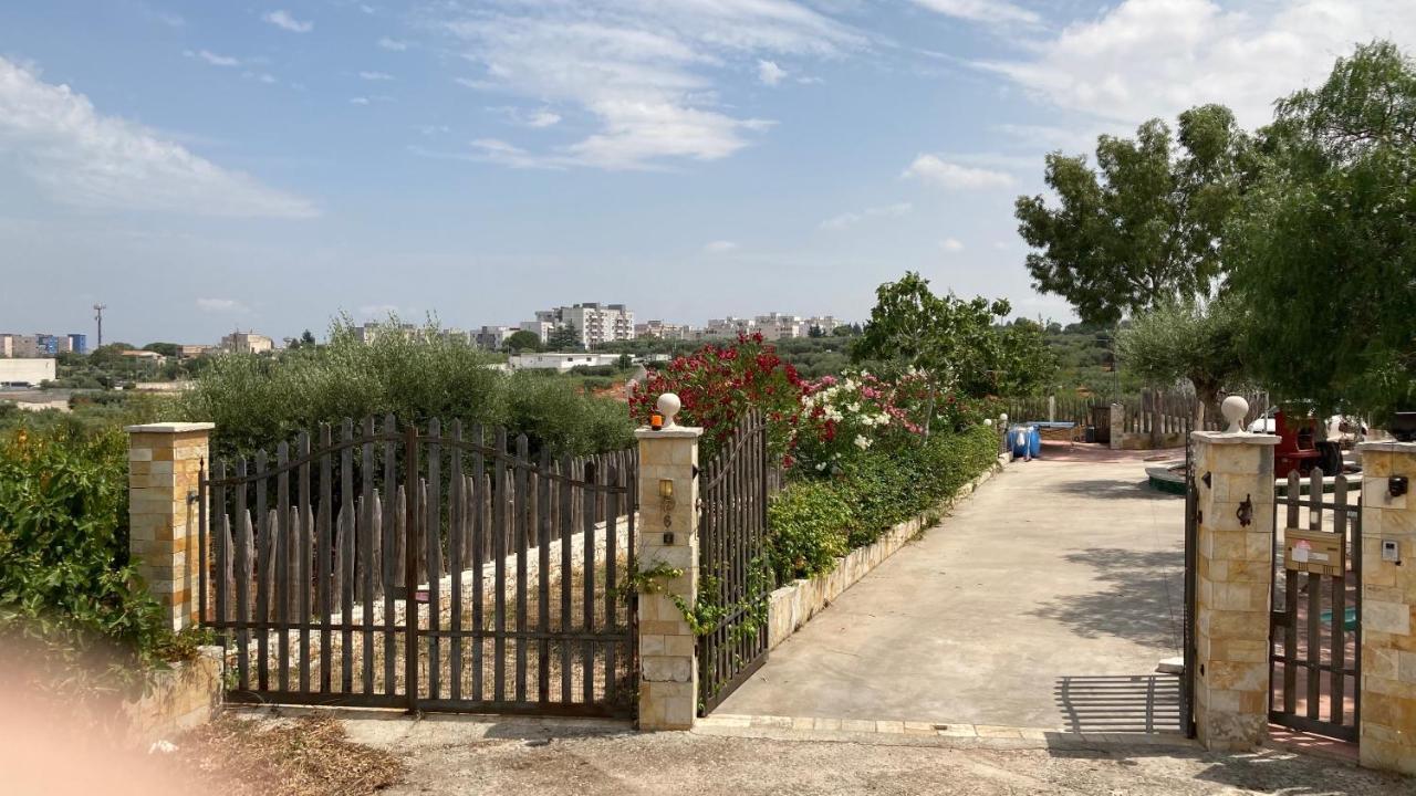 Music House A Castellana Grotte Confinante Via Per Turi 500M Dalle Grotte Eksteriør billede